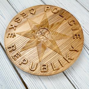 Znak Policie České republiky - Jasan - přírodní - lesk - průměr 30cm
