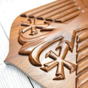 Limited Edition American Walnut German Eagle - natural hard wax oil - semi-gloss - 45cm