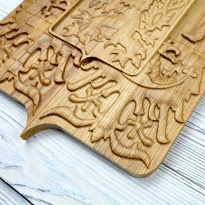 Střední znak Republiky československé z masivního dřeva - Dub, přírodní, matný, výška 30cm