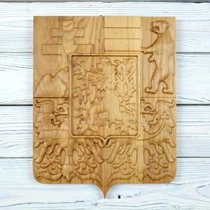 Middle Coat of Arms of the Czechoslovak Republic made of solid wood - Oak, natural, matt, height 30cm