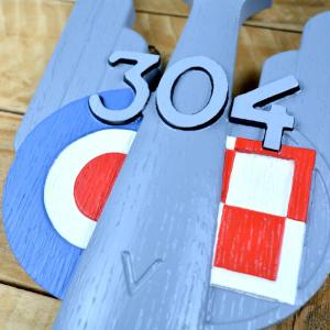 304th Polish Bomber Squadron RAF - Oak - hand-painted - 30 cm