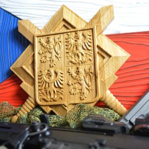 Emblem of the Czech Army - Oak - natural finish - semi-gloss - height 30 cm