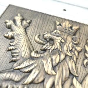 Solid Wood Bohemian Lion - Ash - Graphite Stain - Matte - Height 30 cm