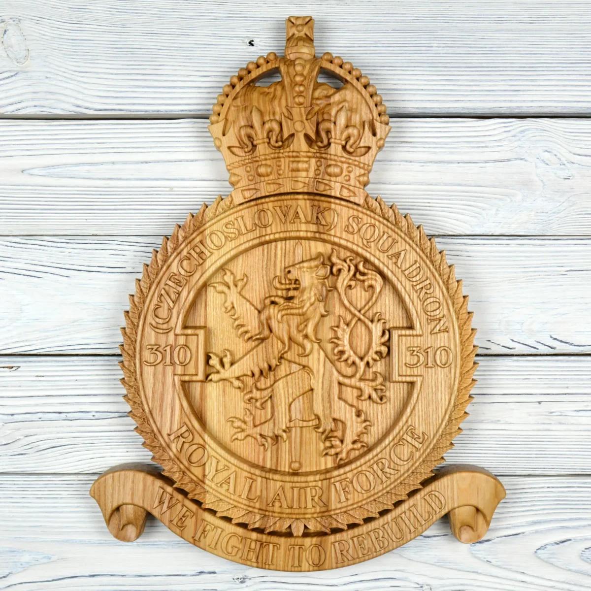 310. československá stíhací peruť RAF - Jasan - přírodní - matný - 40cm