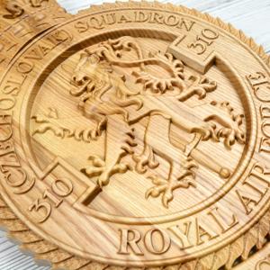 310. československá stíhací peruť RAF - Jasan - přírodní - matný - 40cm