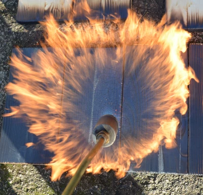 Method of burning wood Shou Sugi Ban